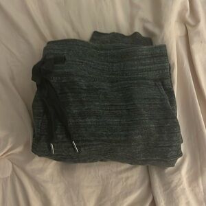 Dark grey sweatpants (XL)